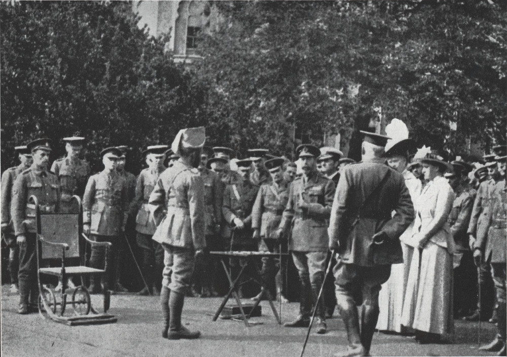 Photo showing Mir Dast being awarded Victoria Cross