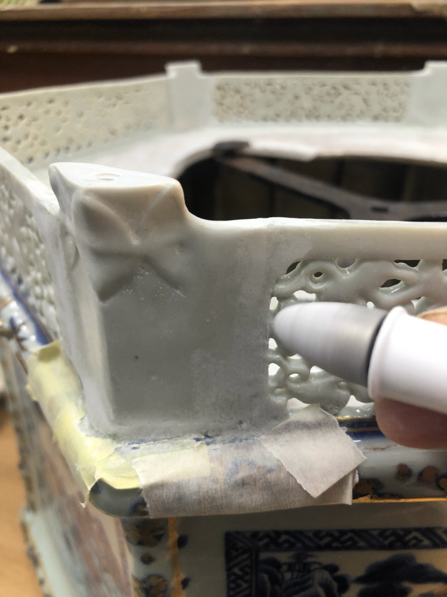 Refining the Hxtal putty using an electric nail file and wet/dry glasspaper