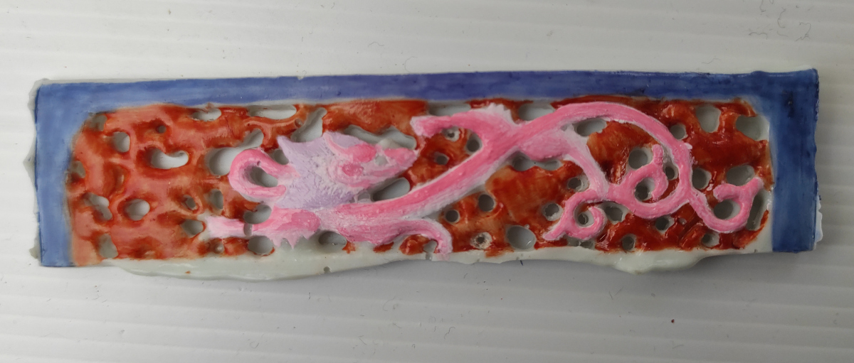 Test sample of blue, red and pink colour on Hxtal epoxy resin reconstruction