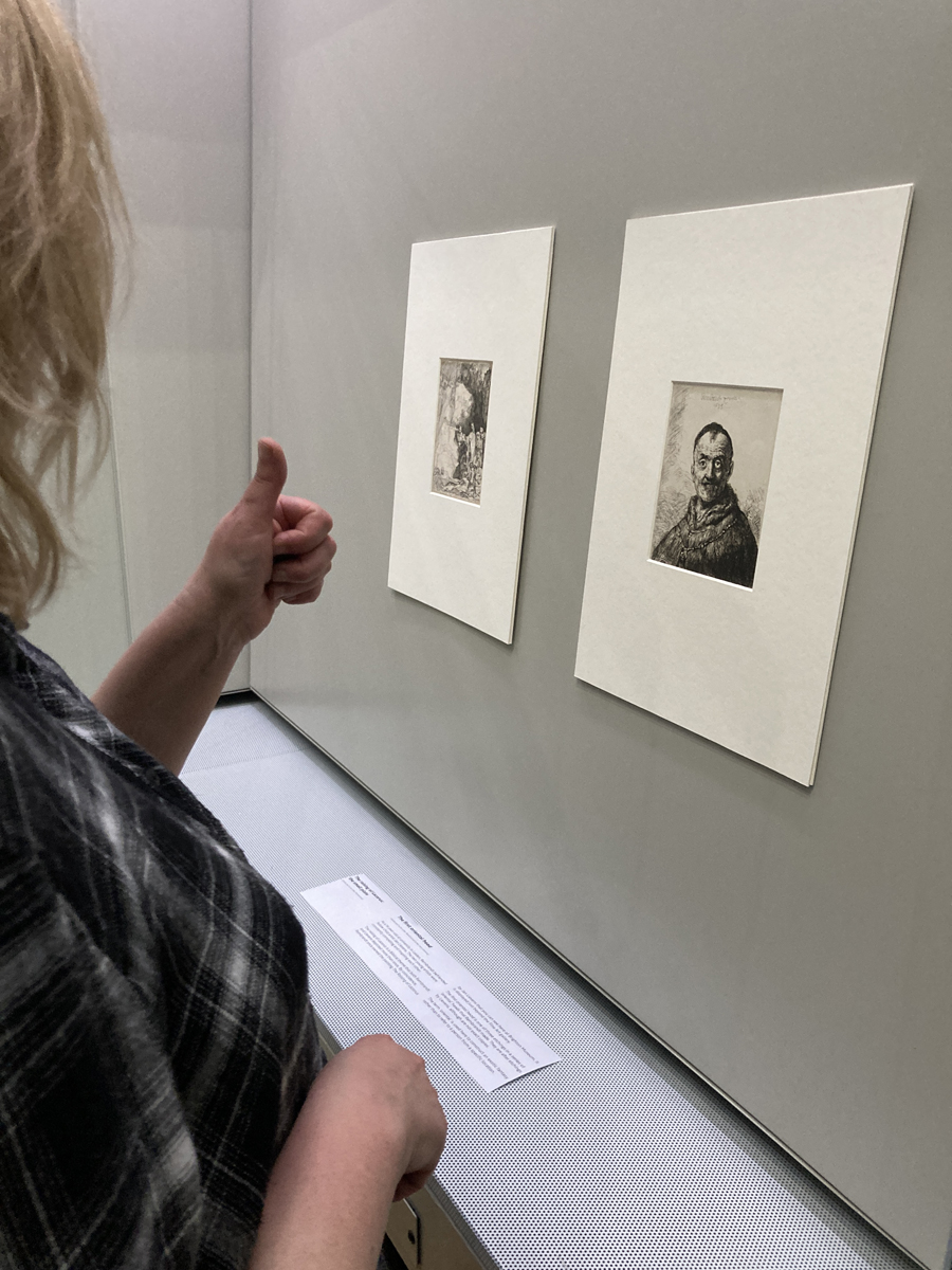Faces: Meet the Rembrandts install