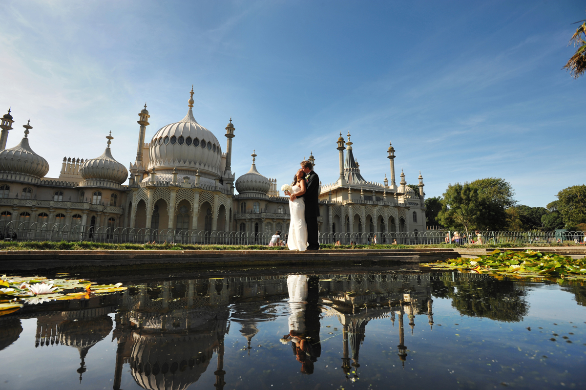 East Lawns Wedding Couple