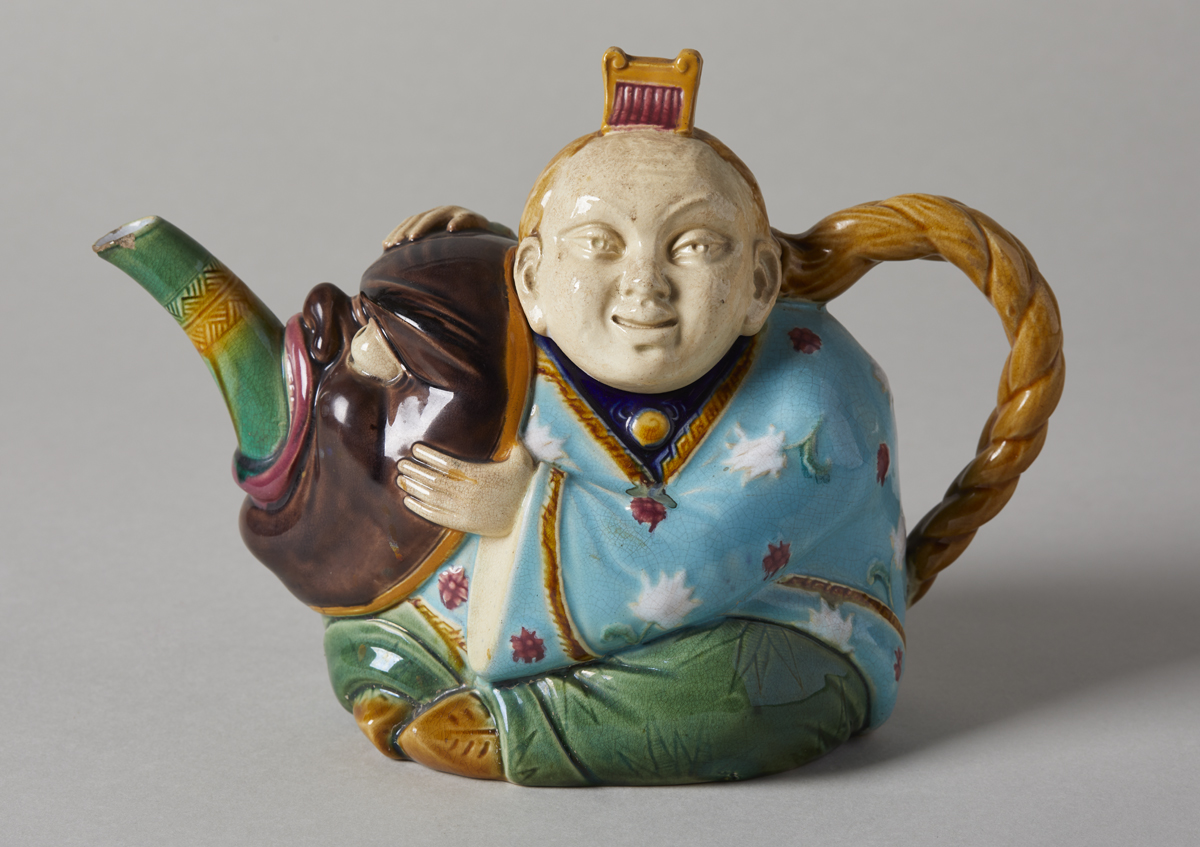 Teapot with Kabuki actor