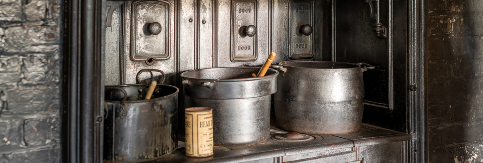 Preston Manor's old kitchen stove