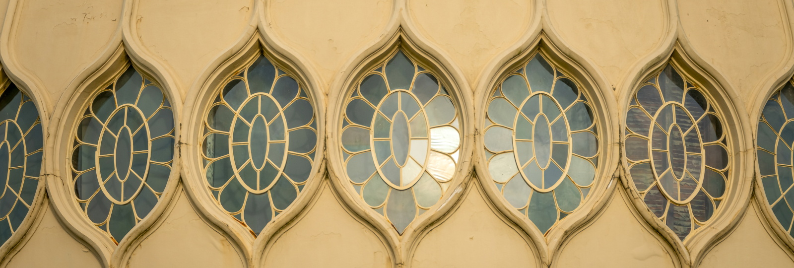 Photograph of the exterior of the Royal Pavilion showing the main dome windows close up